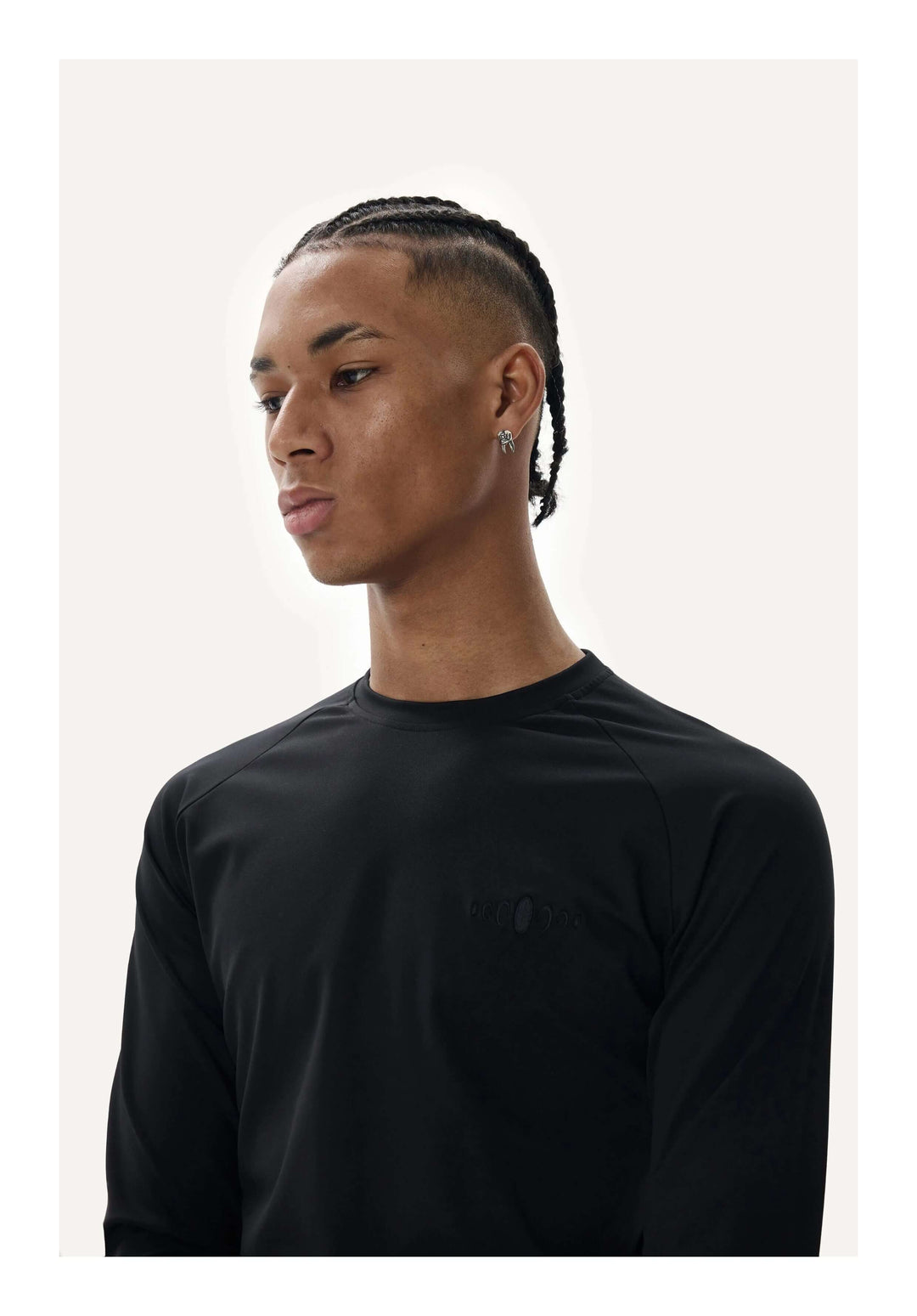 KARMANISTIC Quick Dry Stretch Fit Logo Embroidered Workout Long Sleeve Tee | Face 3 Face