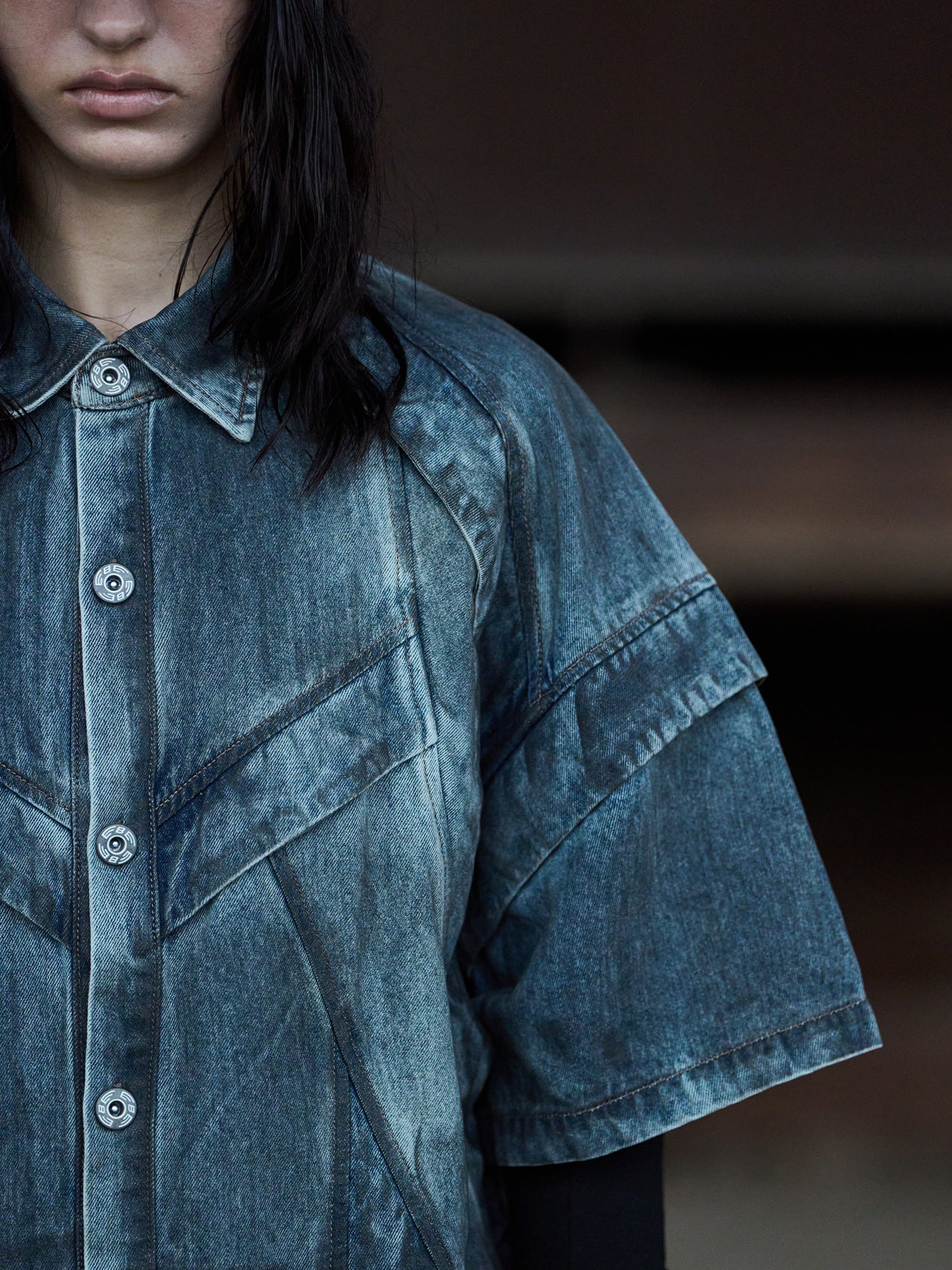 BLIND NO PLAN Washed & Distressed Denim Short Sleeve Shirt | Face 3 Face