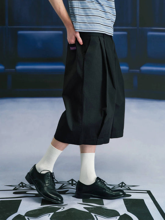 S45 3D Double Pleat Baggy Shorts | Face 3 Face