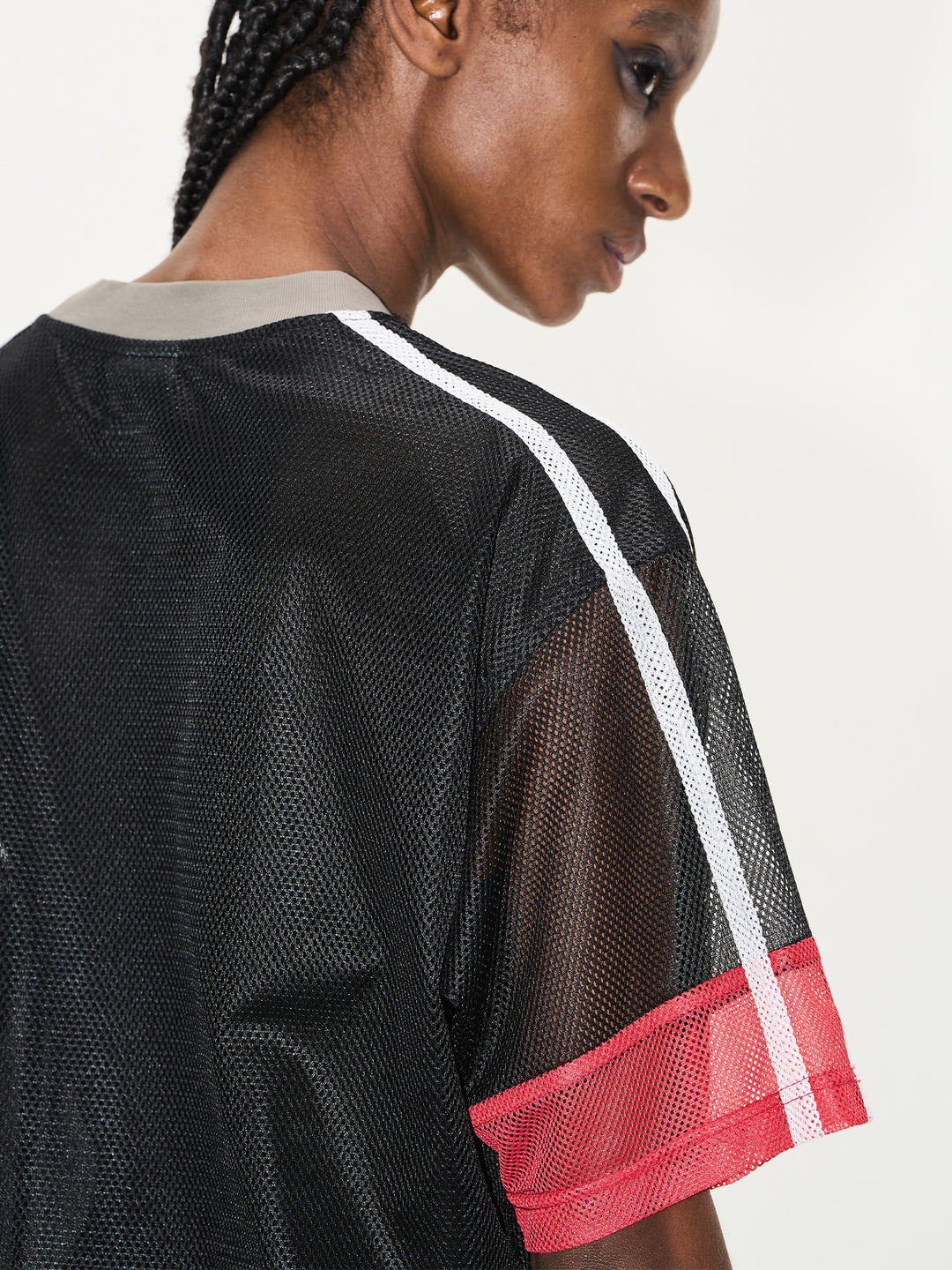 BLIND NO PLAN Color-Blocking Mesh Patchwork Sports Tee | Face 3 Face