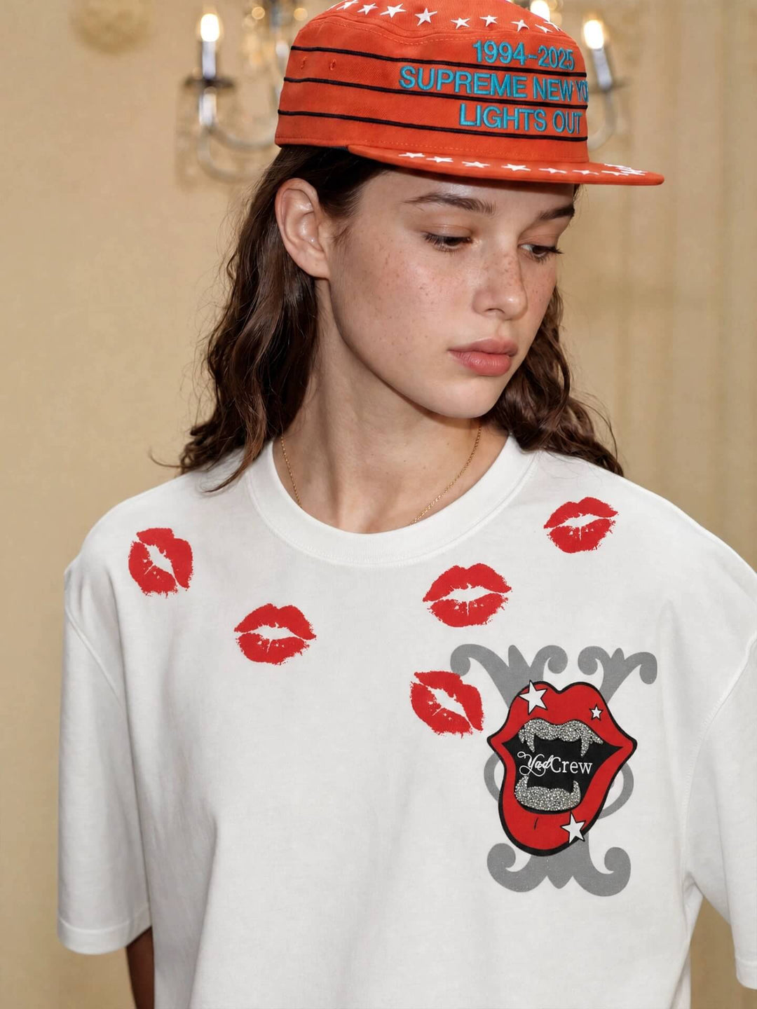 YADcrew Kiss Mark Print Rhinestone Glitter Tee | Face 3 Face
