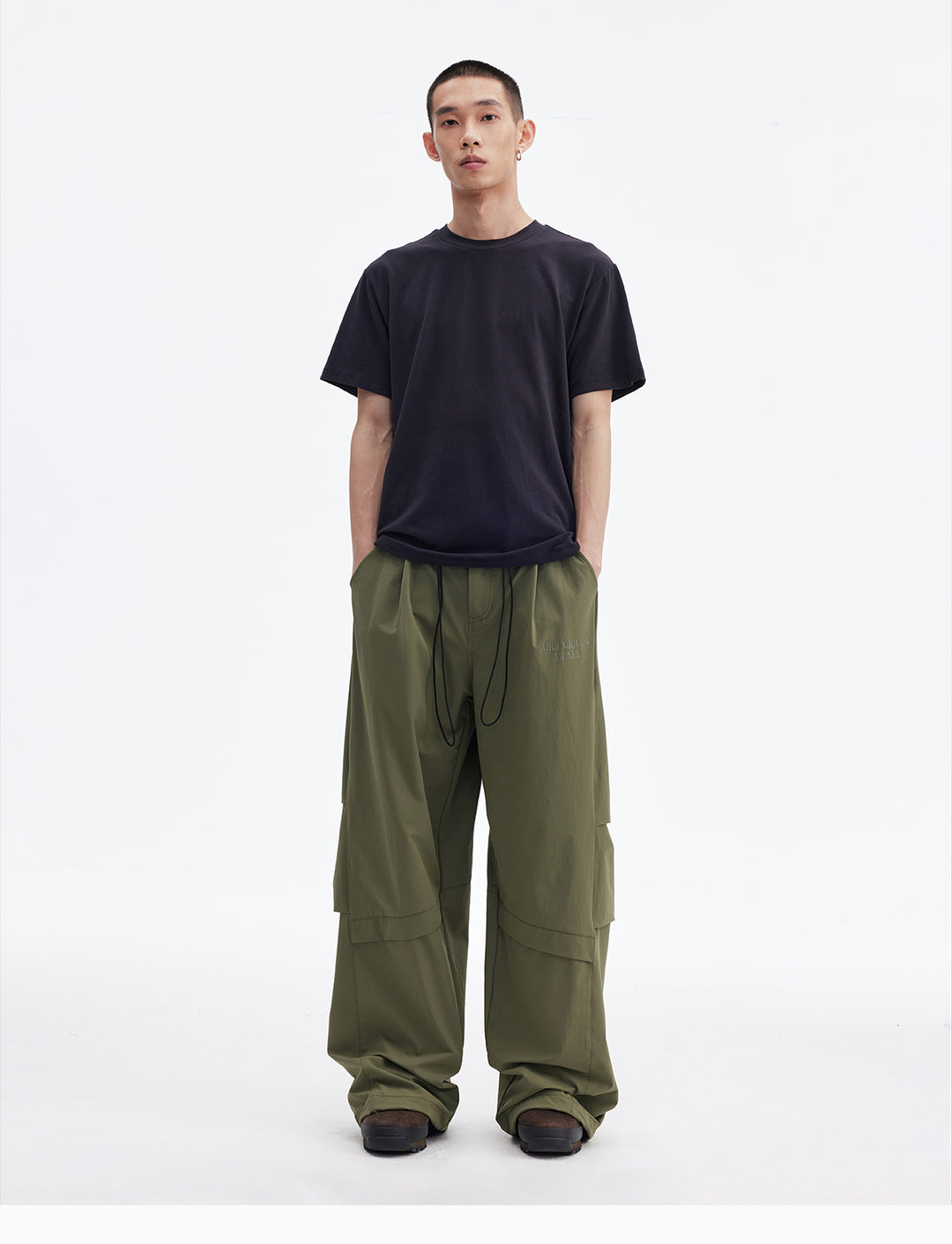 MEDM Quick Dry Utility Pleated Pants | Face 3 Face