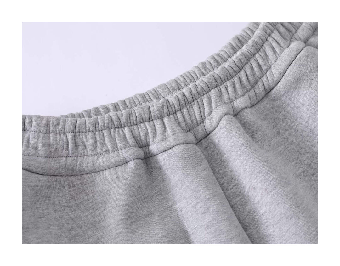 KARMANISTIC Heavyweight Logo Embroidered Baggy Sweatpants | Face 3 Face