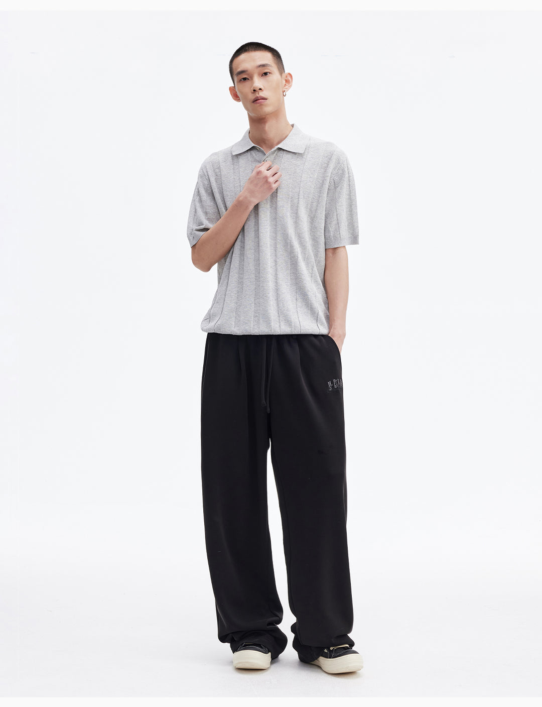 MEDM Cool Touch Loose Sweatpants | Face 3 Face