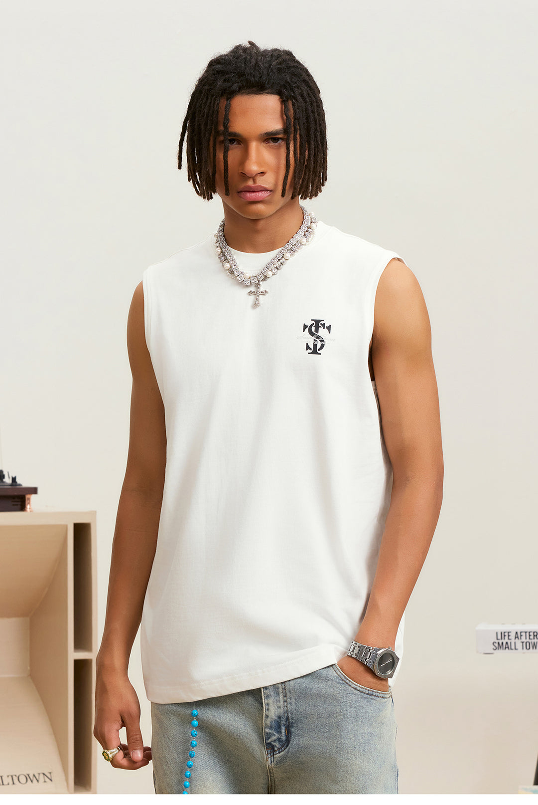Small Town Kid Logo Print Sleeveless Tee | Face 3 Face