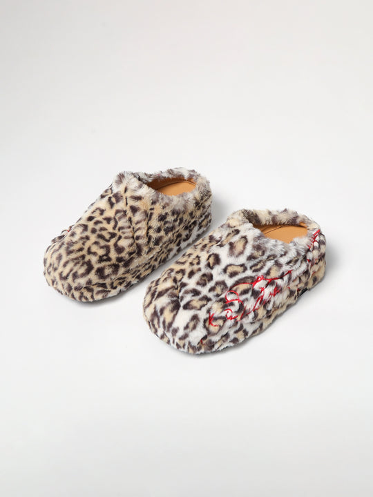 KARMANISTIC Leopard Fur Embroidered Slipper Clogs | Face 3 Face