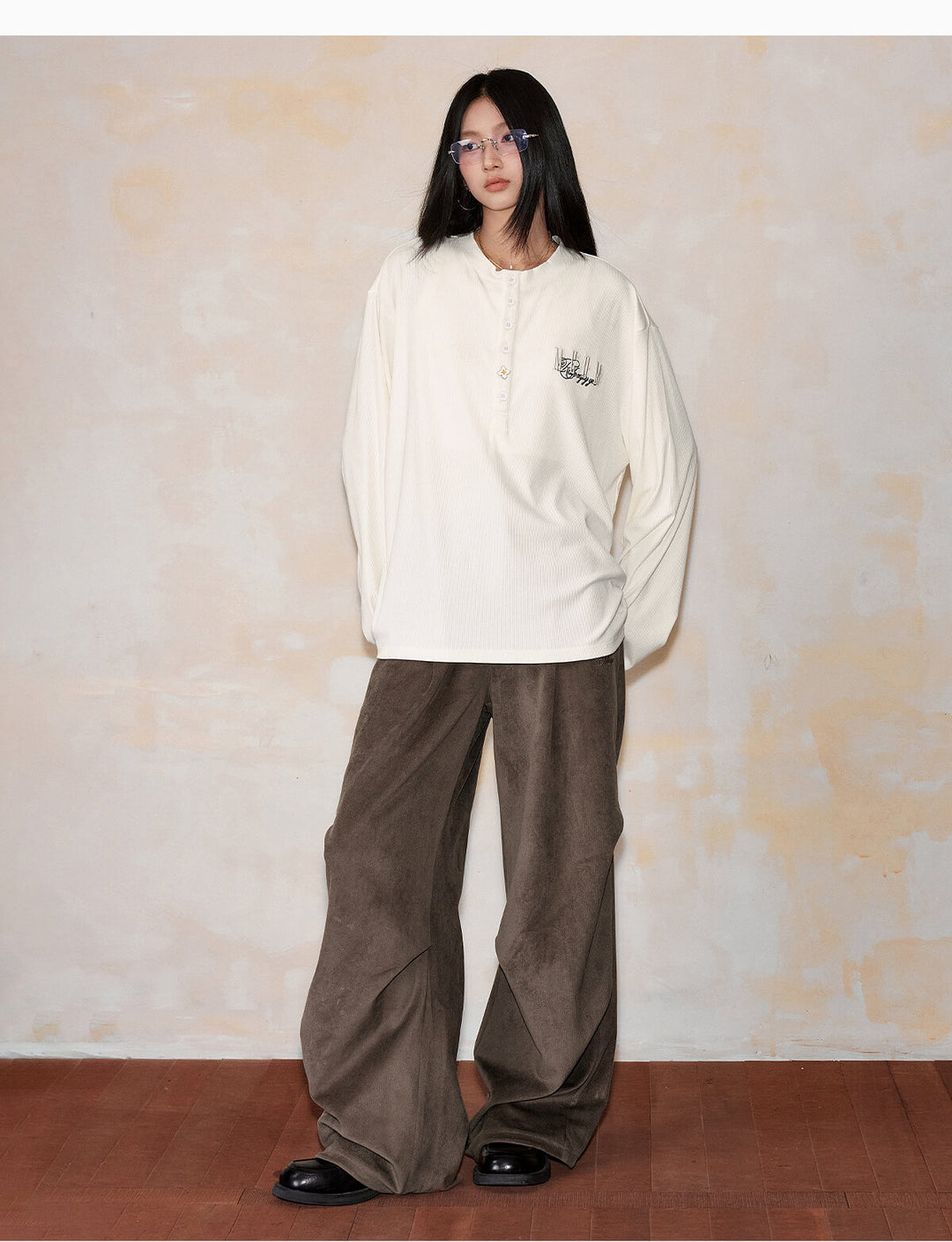 MEDM Flower Button Henley Long Sleeve Tee | Face 3 Face