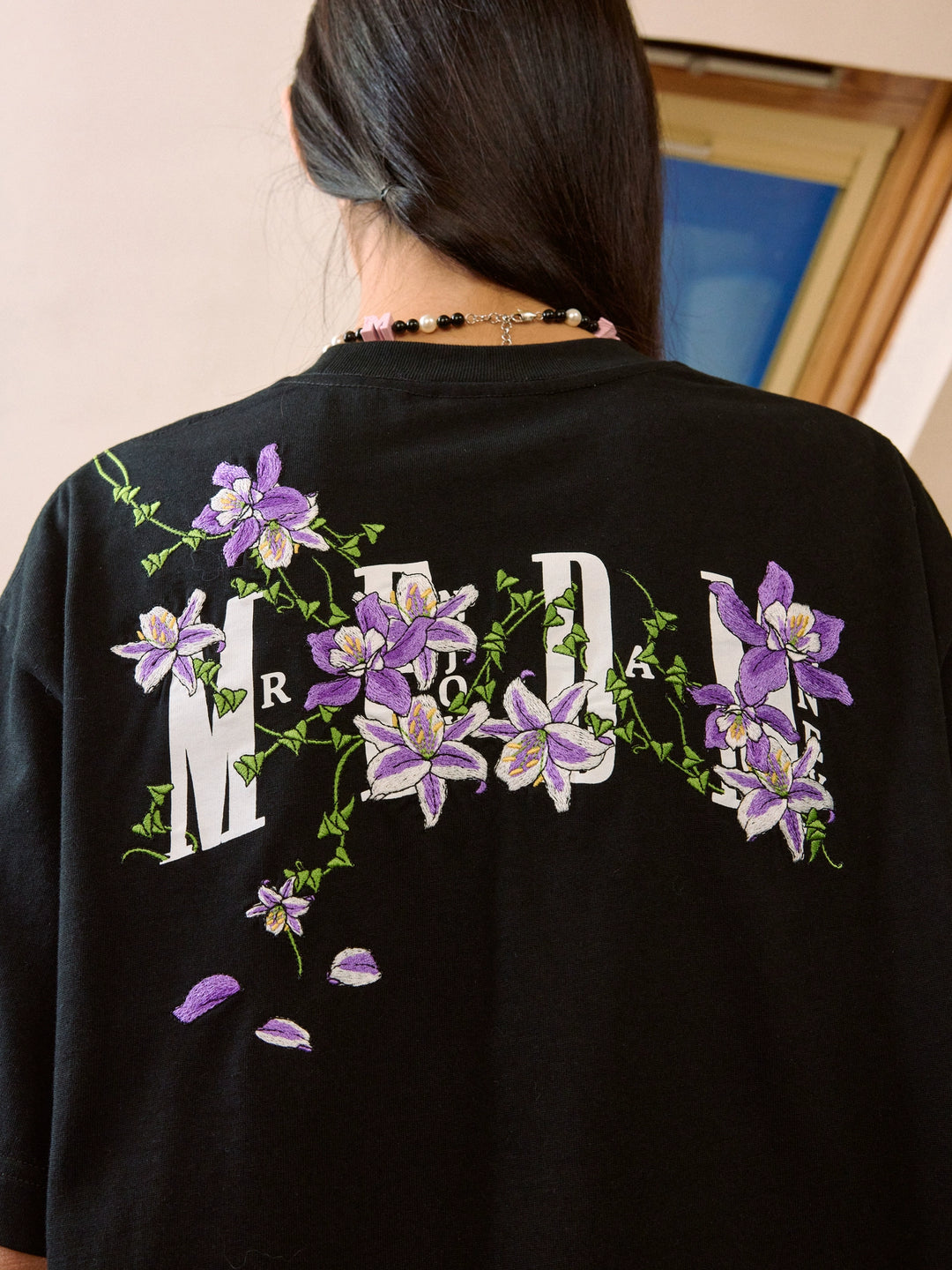 MEDM Vine Flower Embroidered Logo Tee | Face 3 Face
