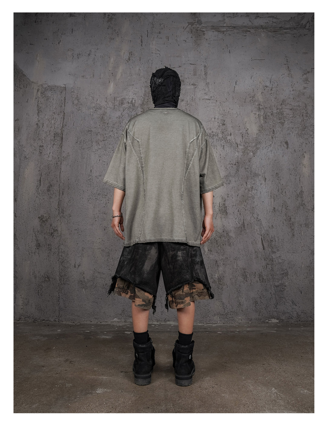 UNDERWATER Gray Sand-Washed Faded Deconstructed Tee | Face 3 Face