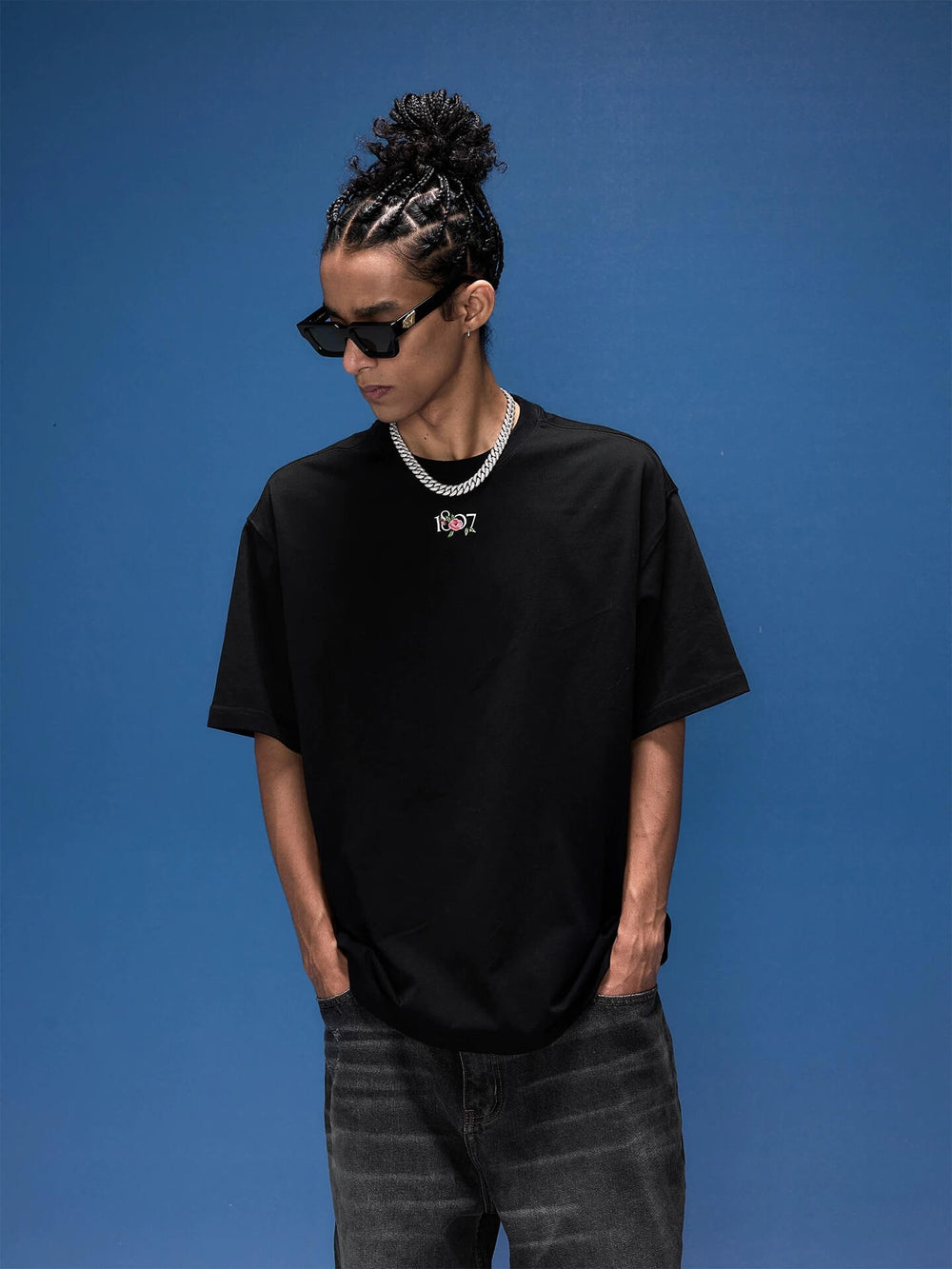1807 Rose Logo Print Embroidered Short Sleeve Tee | Face 3 Face