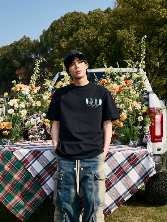 MEDM Contrast Color Logo Print Tee | Face 3 Face