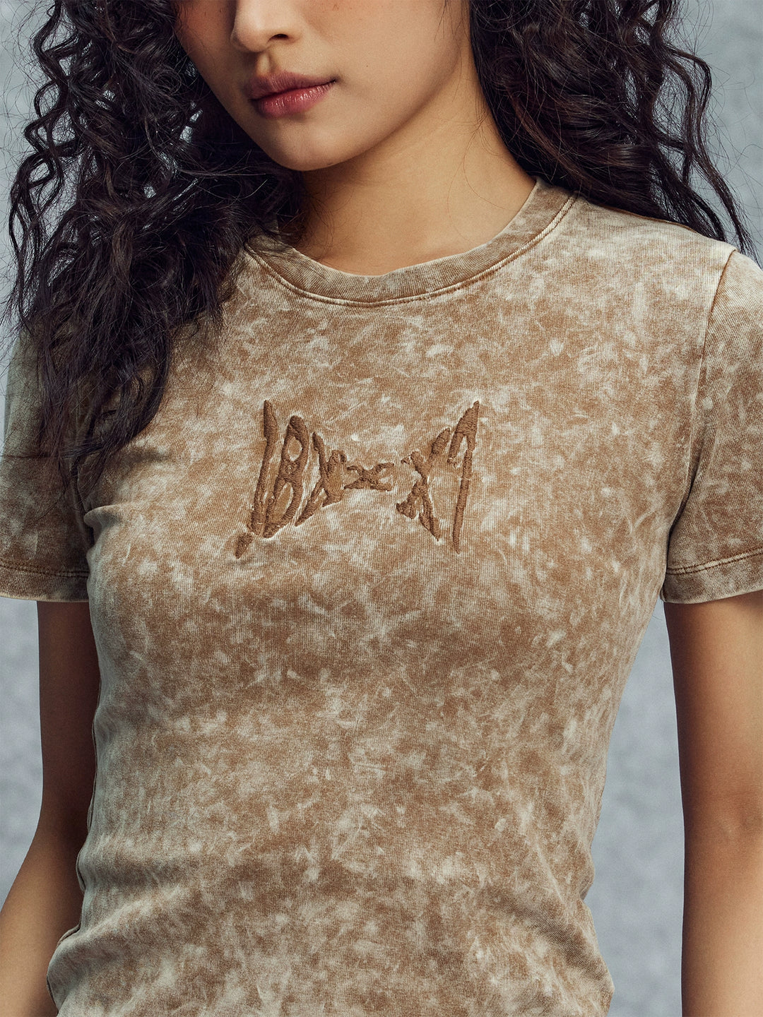 1807 18xxx7 3D Embroidered Tie Dye Slim Tee | Face 3 Face