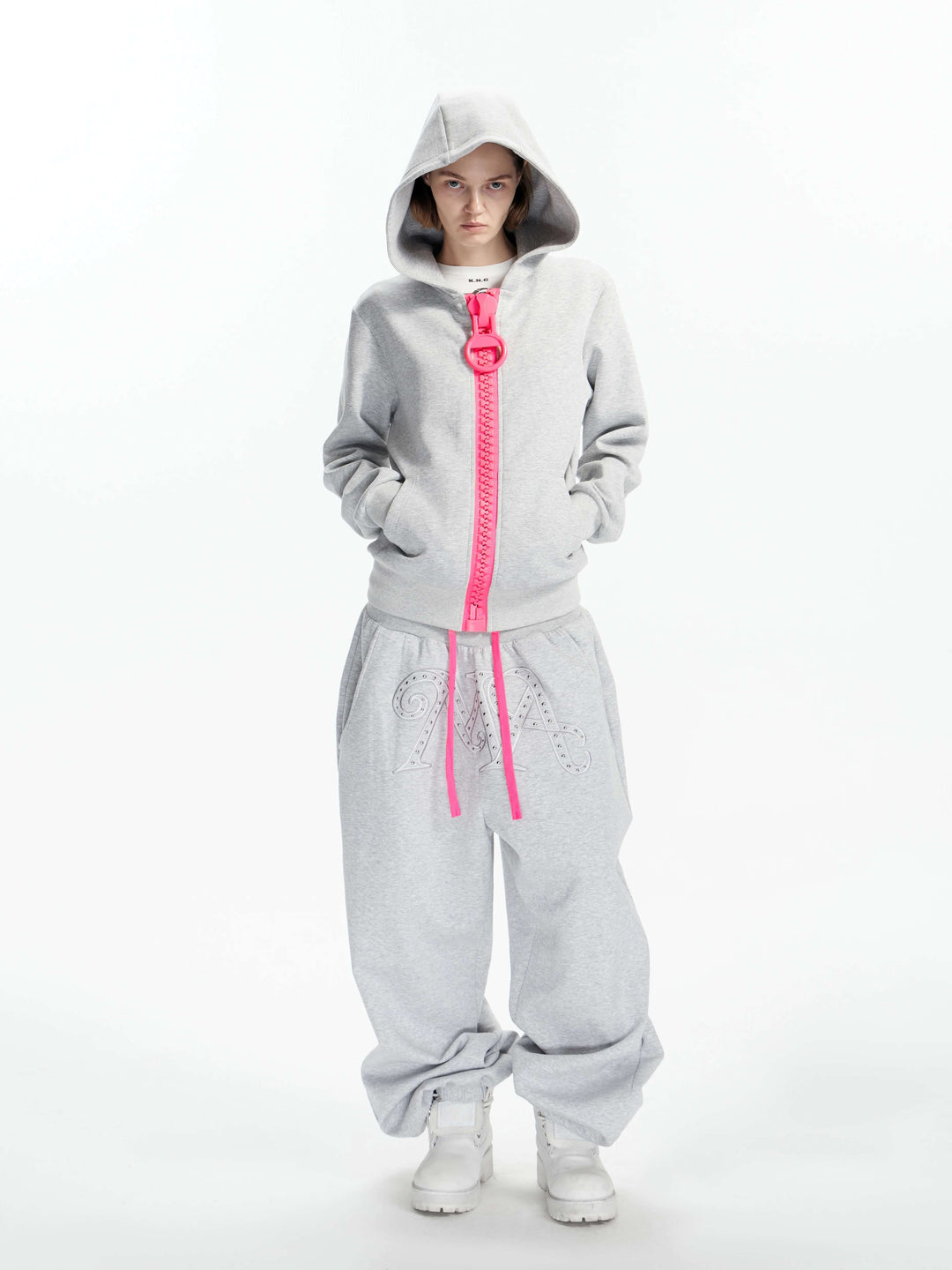 KARMANISTIC Studded Embroidered Baggy Sweatpants | Face 3 Face