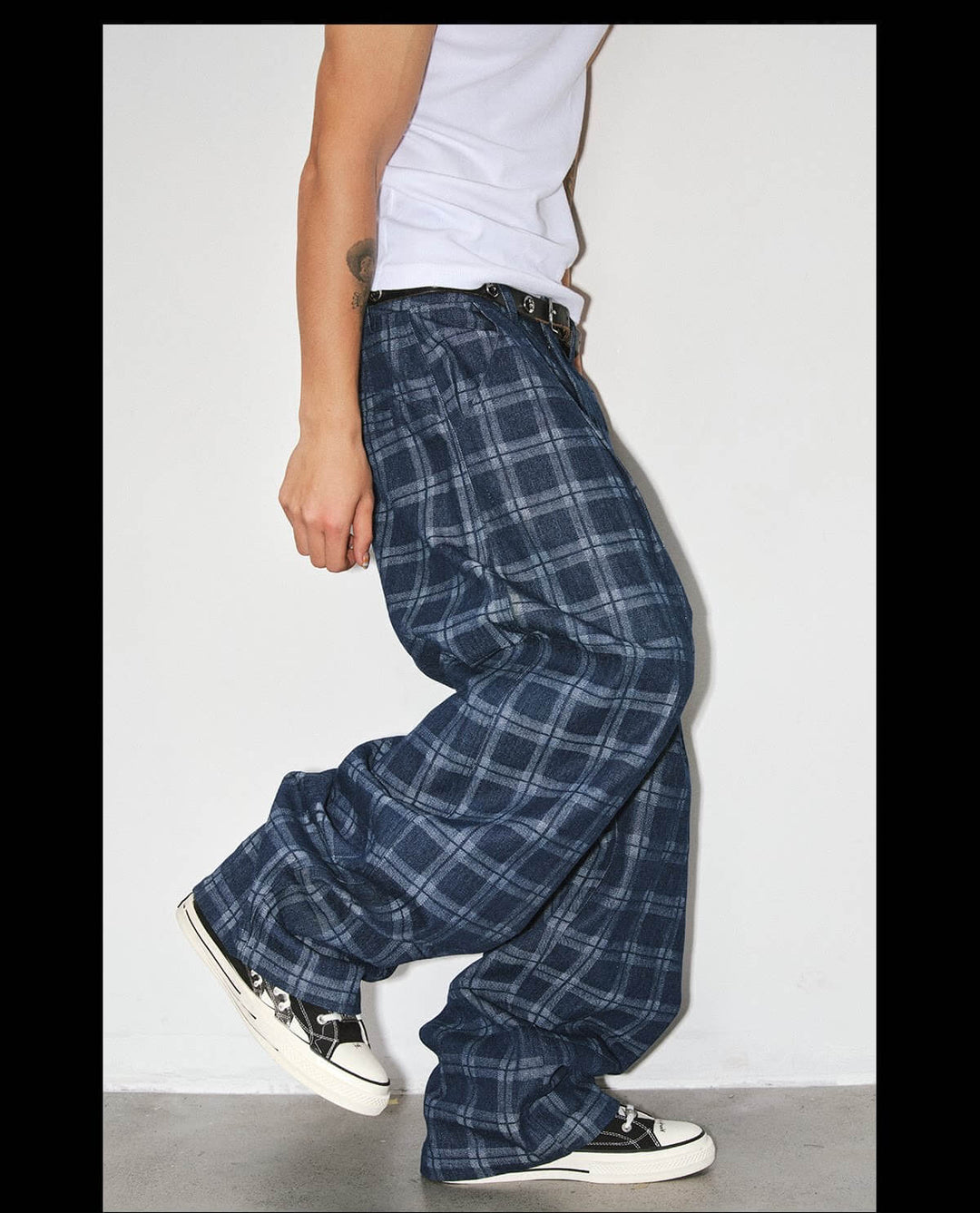 NOVACAM Checkered Curved Baggy Jeans | Face 3 Face
