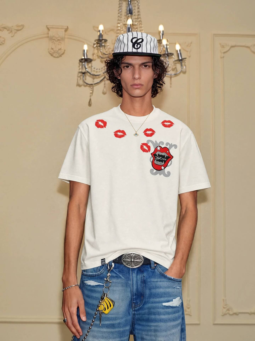 YADcrew Kiss Mark Print Rhinestone Glitter Tee | Face 3 Face