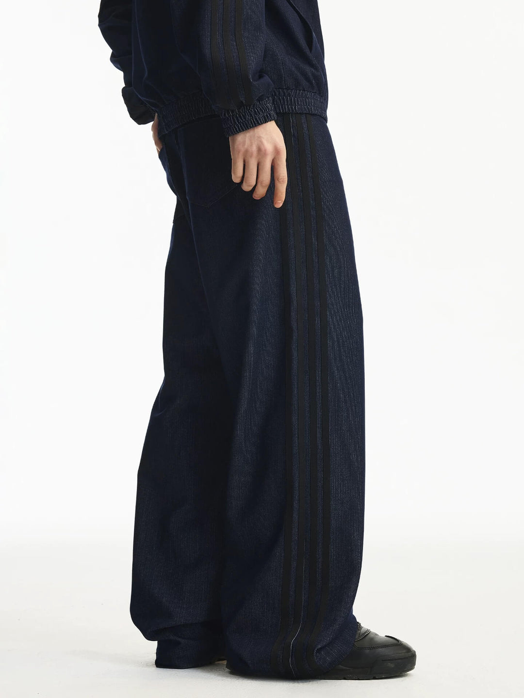 MEDM Stripe Line Denim Sport Pants | Face 3 Face