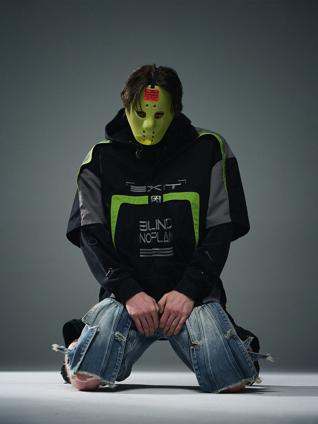 BLIND NO PLAN Colorblocked Racing Heavy Embroidery Short Sleeve Shirt | Face 3 Face