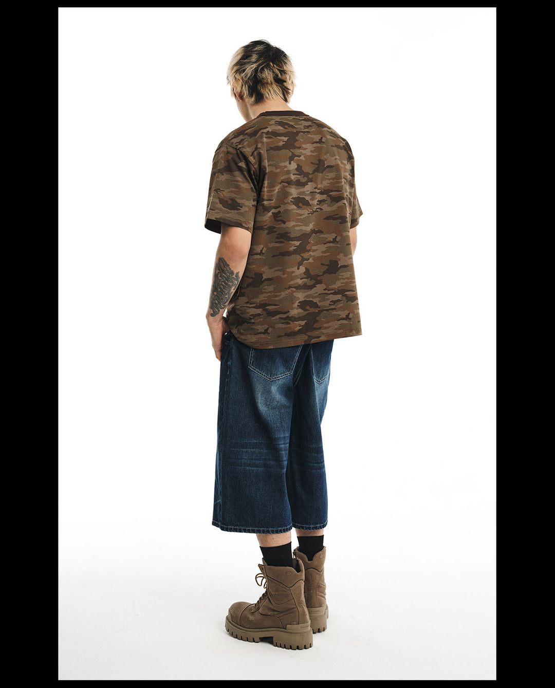 NOVACAM Vintage Letters Star Camouflage Tee | Face 3 Face