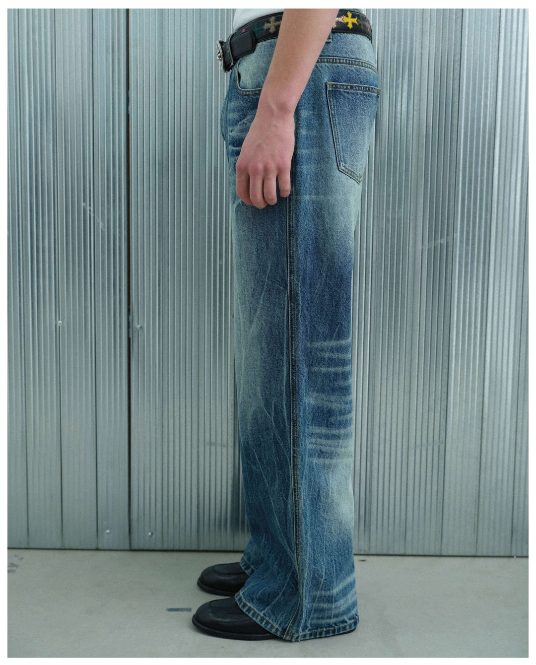 S45 Lightning Crack Wash Distressed Slight Flare Jeans | Face 3 Face