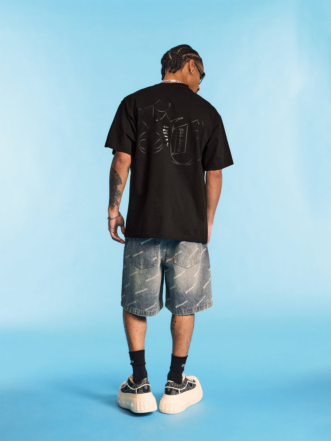 1807 Glossy Logo Print Tee | Face 3 Face