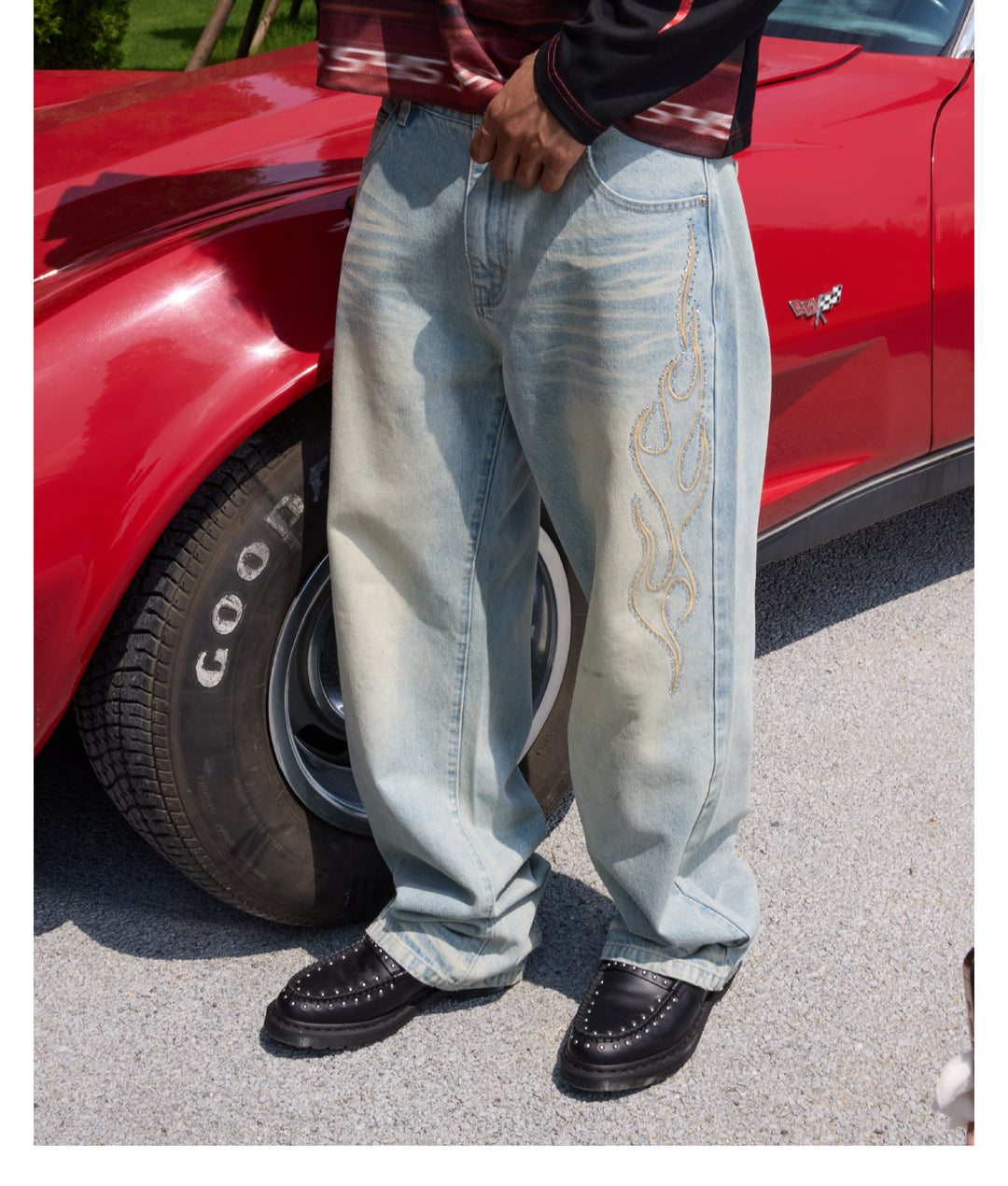 S45 Flame Sequined Embroidery Washed Jeans | Face 3 Face