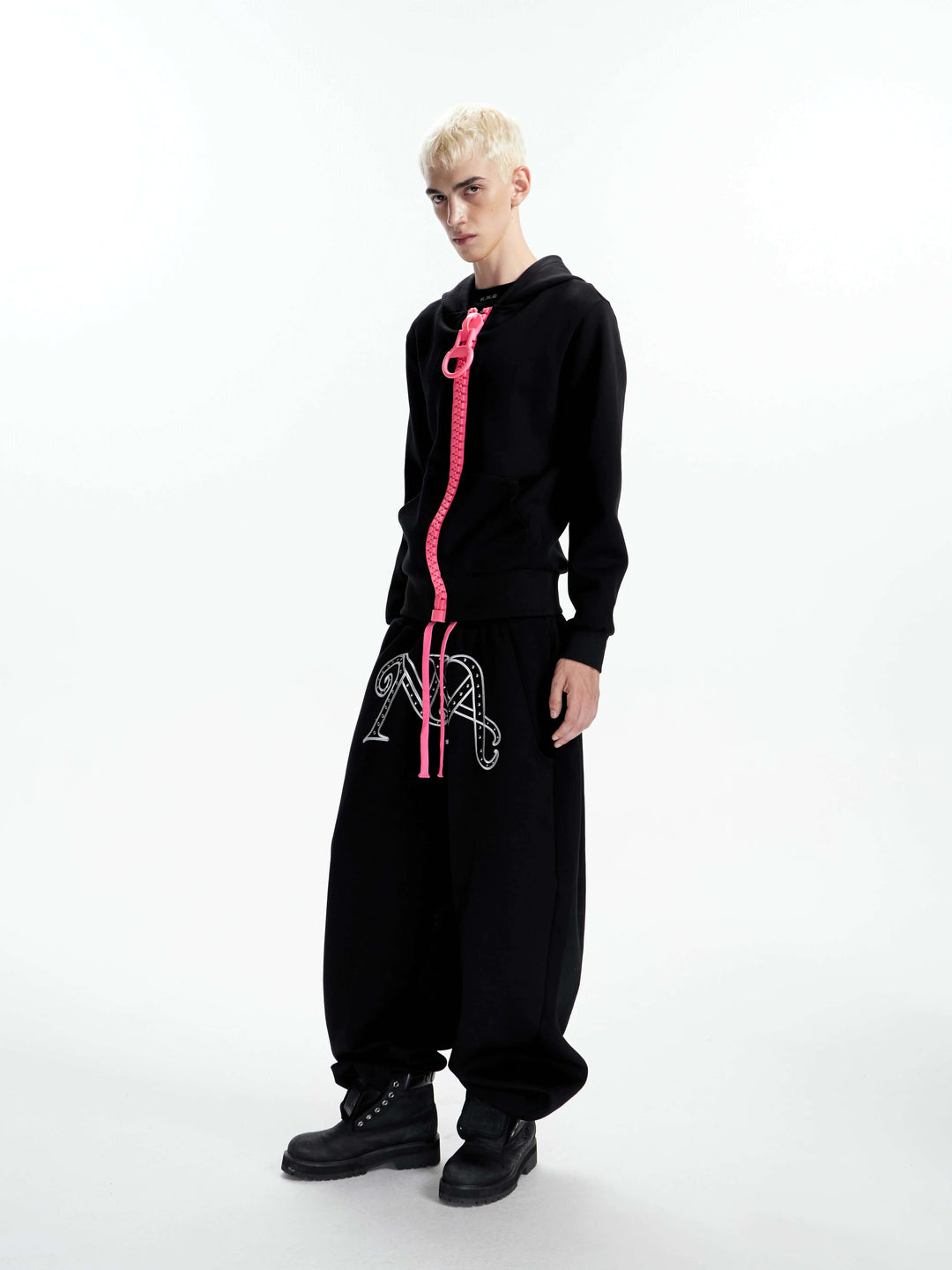 KARMANISTIC Studded Embroidered Baggy Sweatpants | Face 3 Face