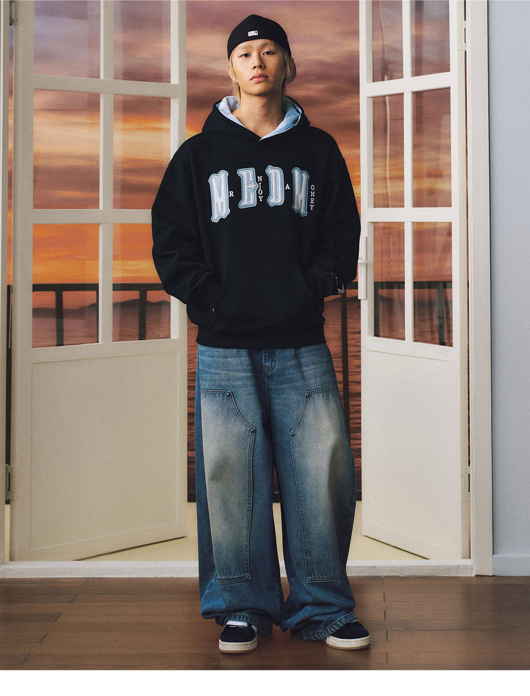 MEDM Star Hood Lining Logo Patch Hoodie | Face 3 Face