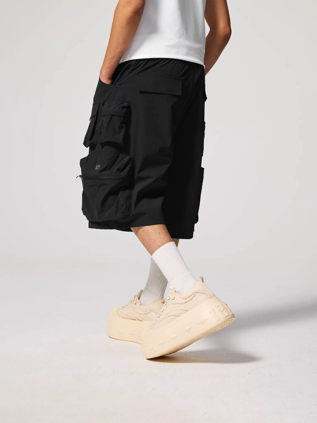 1807 3D Multi Pocket Utility Cargo Shorts | Face 3 Face