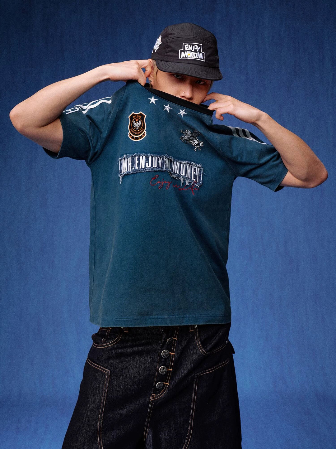 MEDM Distressed Denim Logo Patch Washed Short Sleeve Tee | Face 3 Face