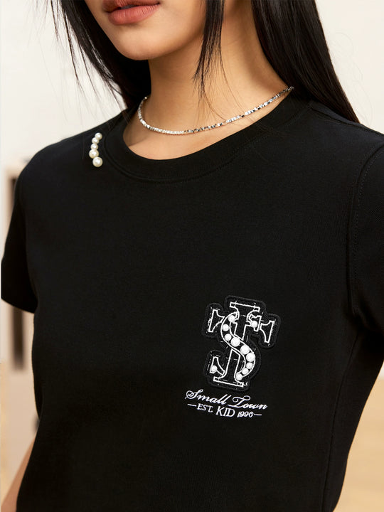 Small Town Kid Pearl Logo Patch Slim Fit Tee | Face 3 Face