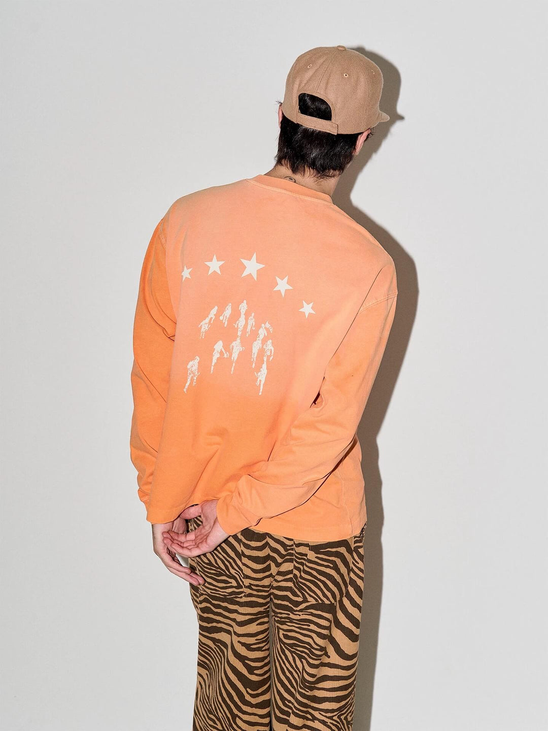LIBERAFIT Star Graphic Vintage Dyed Distressed Long Sleeve Tee | Face 3 Face
