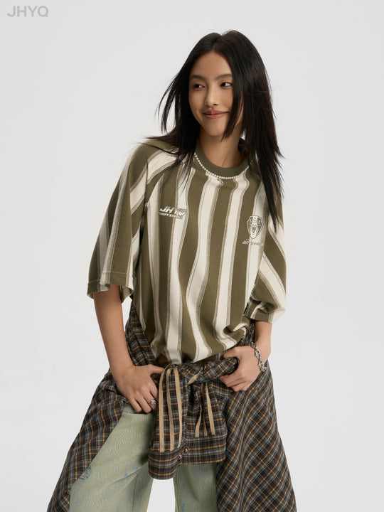 JHYQ Contrast Striped Neck Beaded Tee