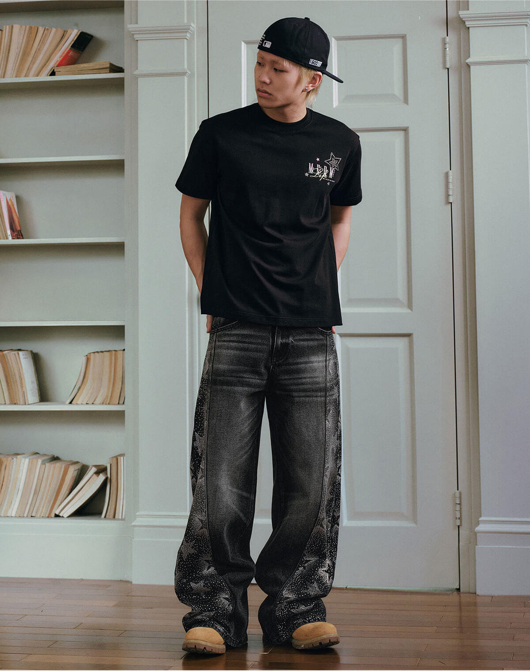 MEDM Rhinestone Star Washed Baggy Jeans | Face 3 Face