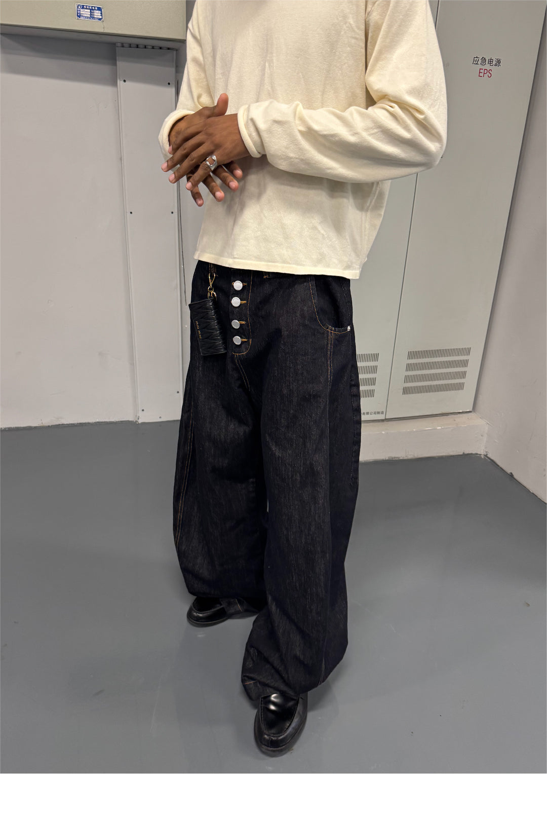 STEEPC Magnetic Button Scimitar Jeans | Face 3 Face