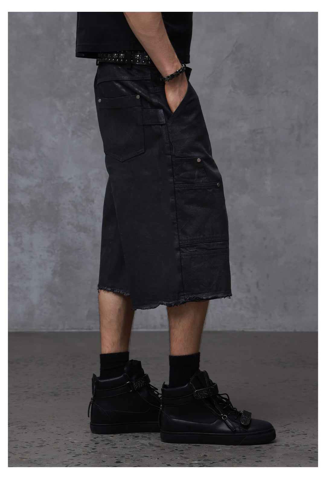 ANTIDOTE Brushed Waxed Studded Double Knee Cutoff Baggy Shorts | Face 3 Face