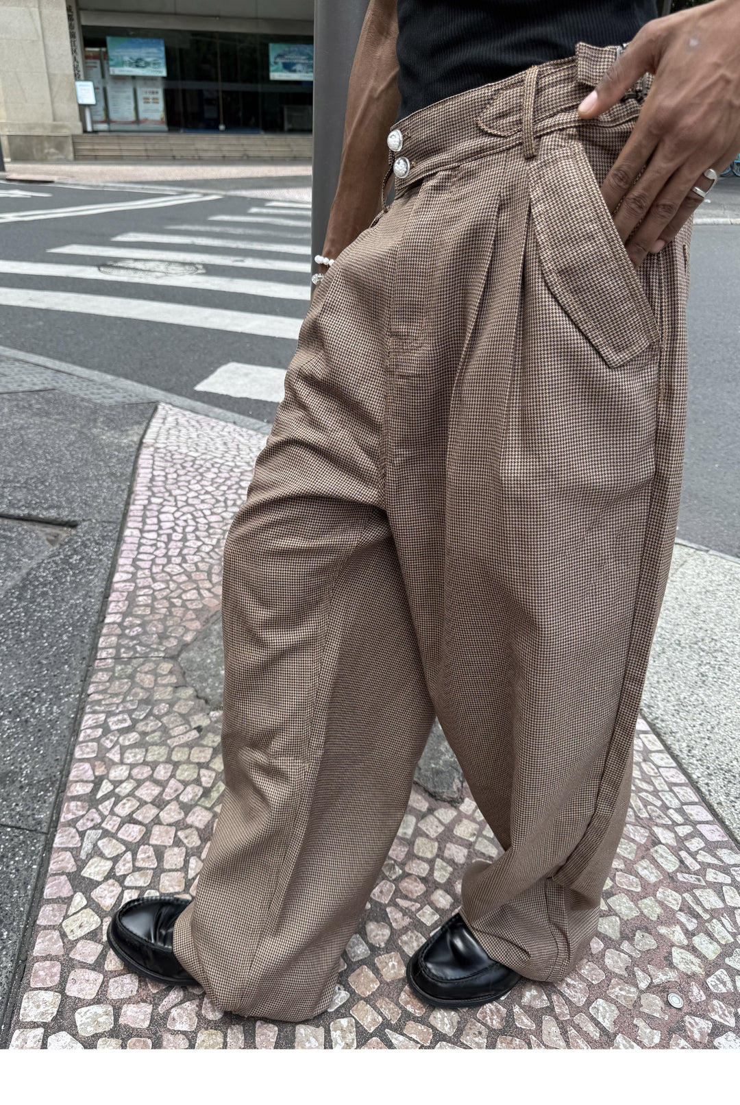 STEEPC Houndstooth Tucked Baggy Suit Pants | Face 3 Face