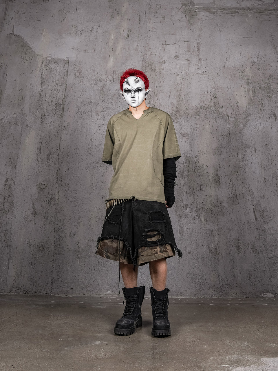 UNDERWATER Dirty Dye Deconstructed Cut-Out V-Neck Tee | Face 3 Face