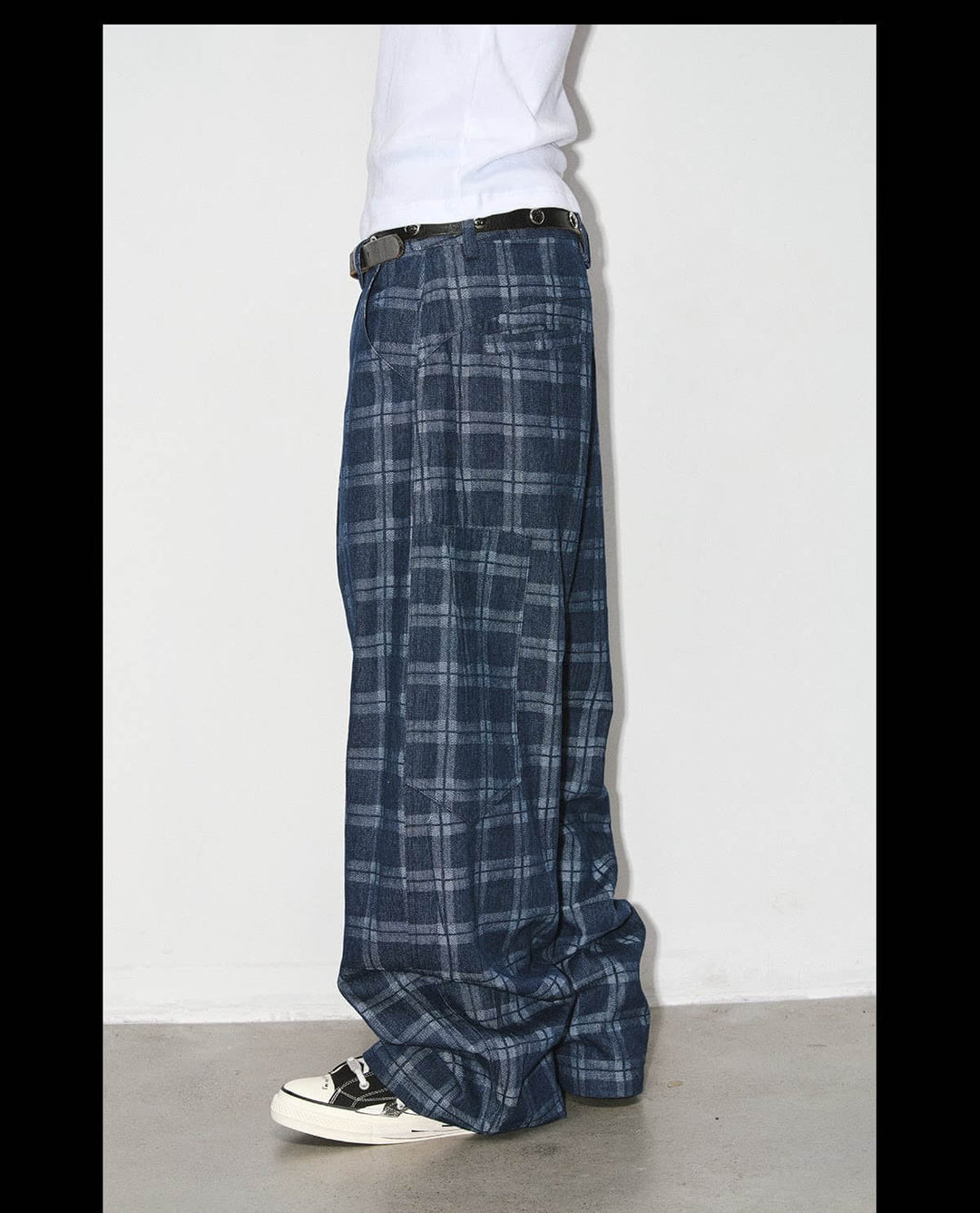 NOVACAM Checkered Curved Baggy Jeans | Face 3 Face