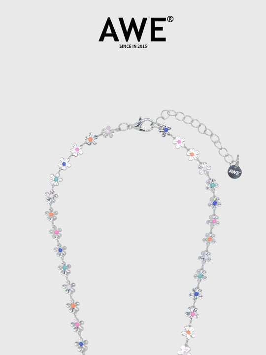 AWE Rainbow Small Daisy Chain Necklace | Face 3 Face