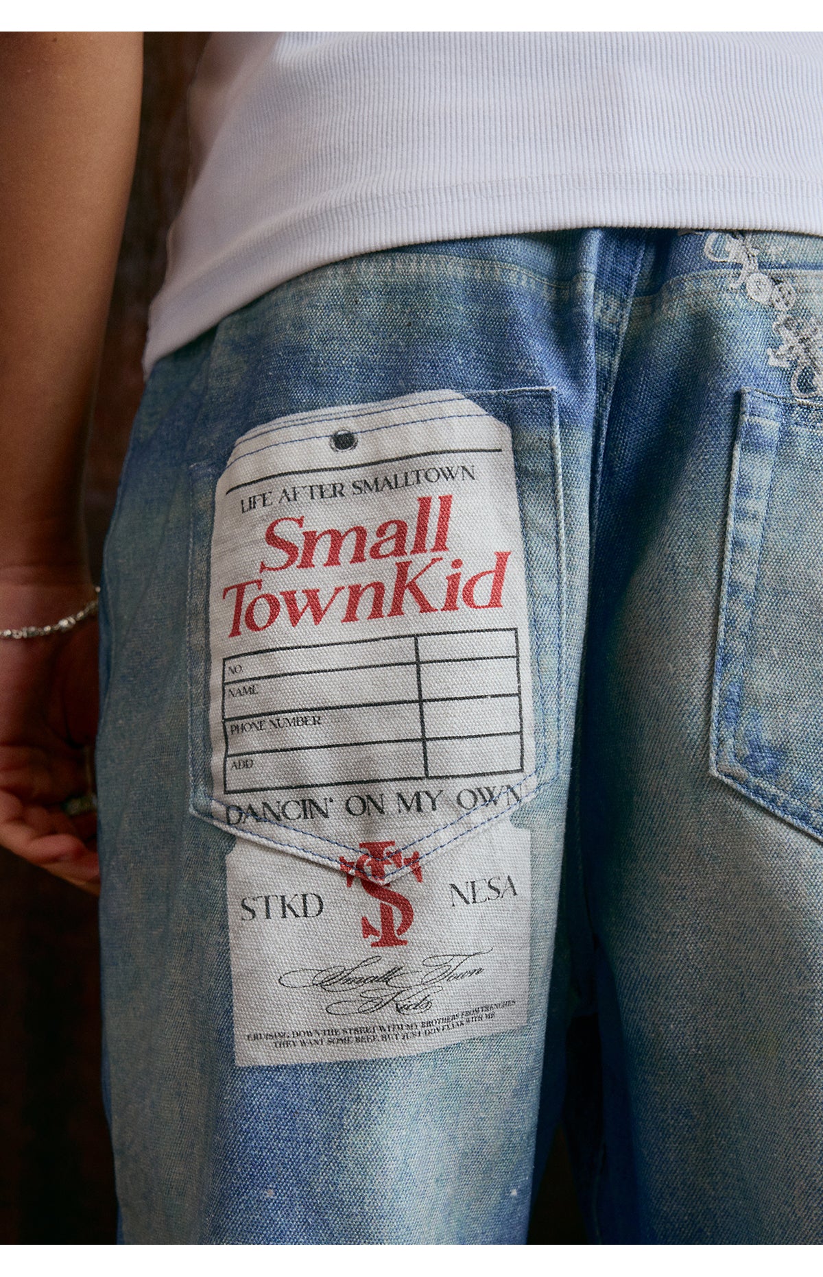 Small Town Kid 3D Printed Badge Washed Jeans | Face 3 Face