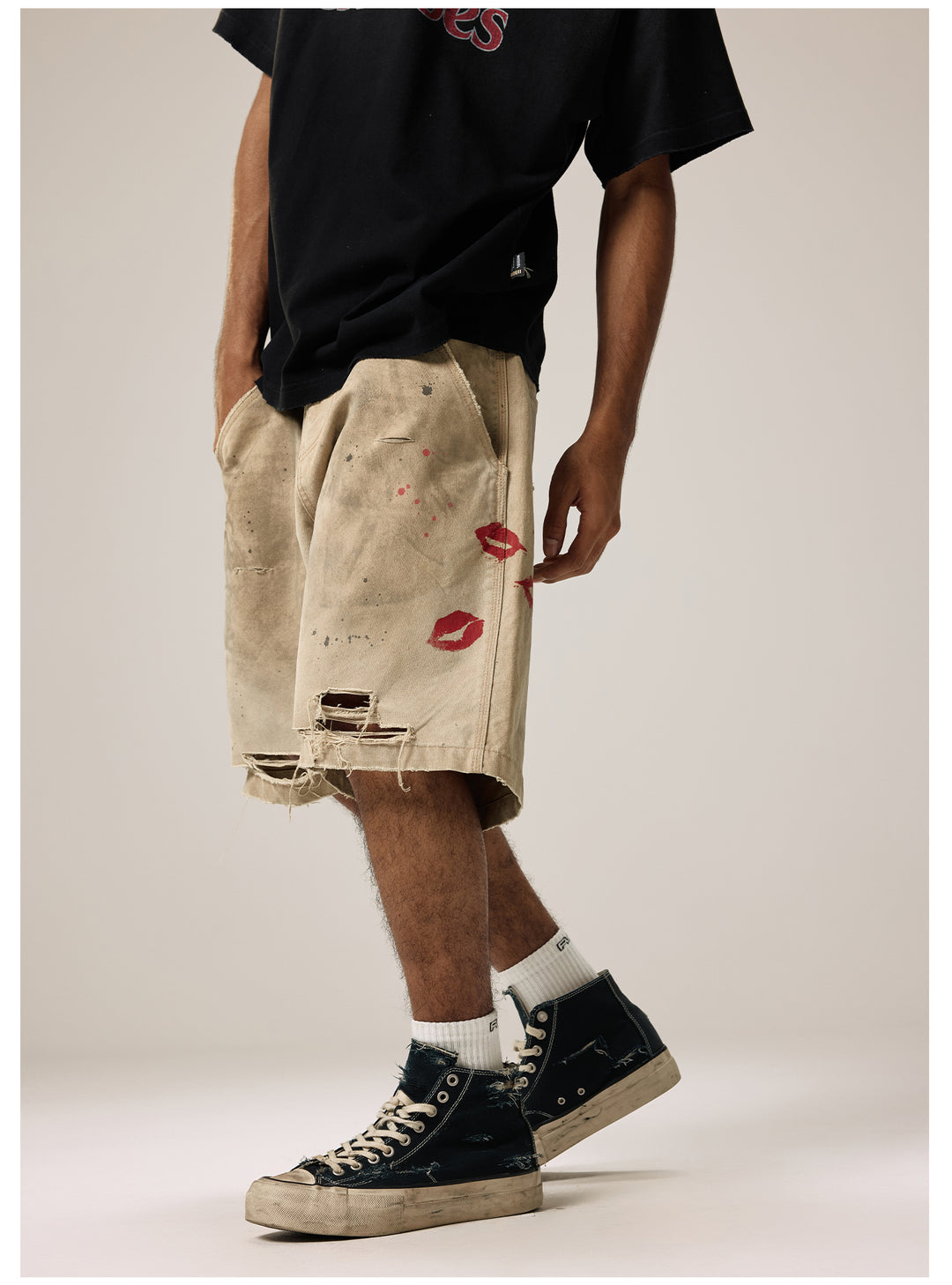 Remedy Kiss Mark Distressed Hole Work Painter Shorts | Face 3 Face