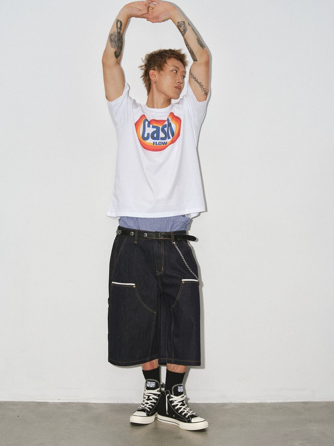 NOVACAM Cash Flow Letter Print Short Sleeve Tee | Face 3 Face