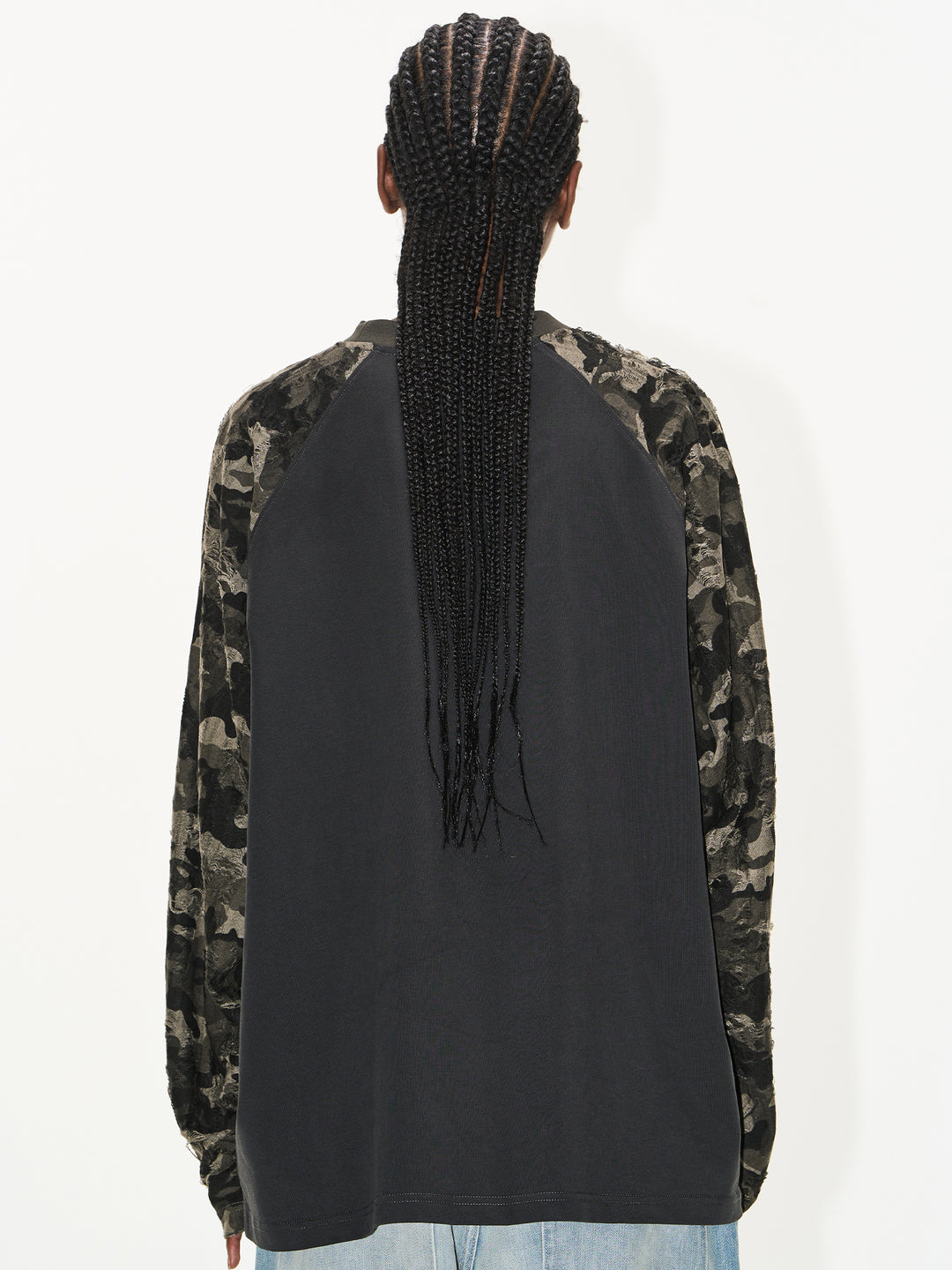 BLIND NO PLAN Camouflage Contrast Embroidered Raglan Long Sleeve Tee | Face 3 Face