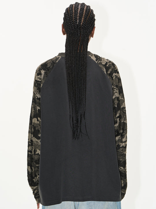 BLIND NO PLAN Camouflage Contrast Embroidered Raglan Long Sleeve Tee | Face 3 Face