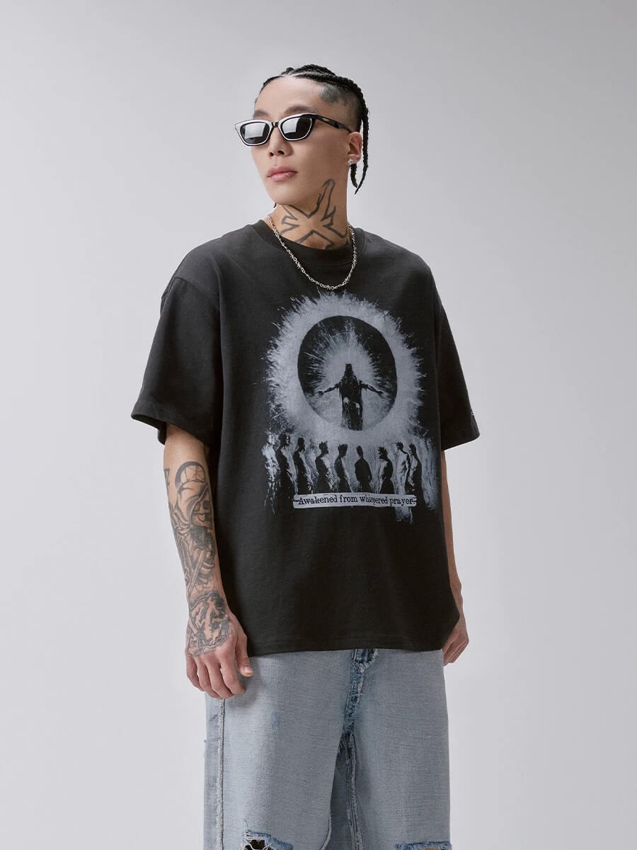 F2CE Praying Figure Silhouette Print Washed Distressed Short Sleeve Tee | Face 3 Face