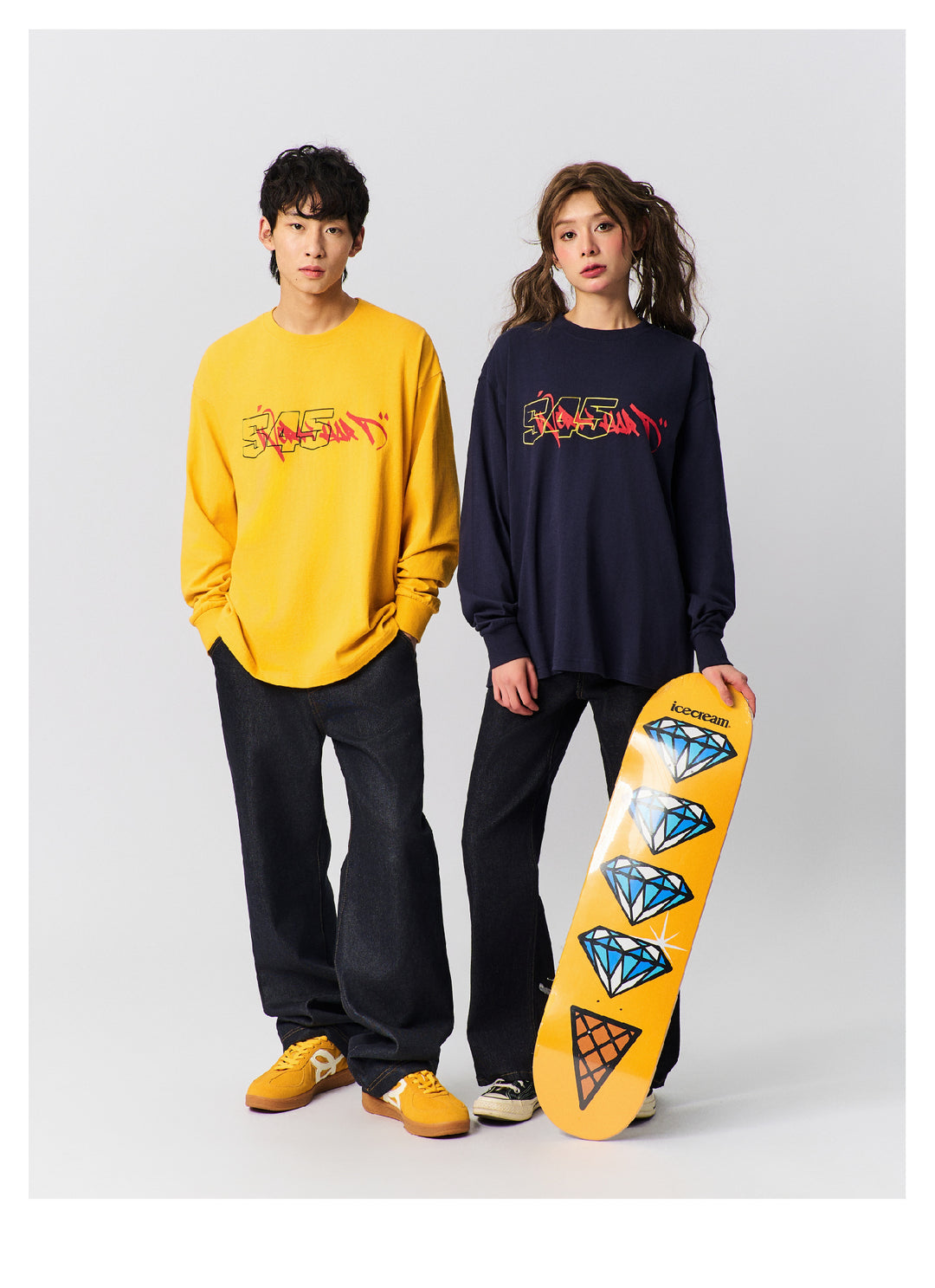 S45 Graffiti Font Typography Long-Sleeve Tee | Face 3 Face