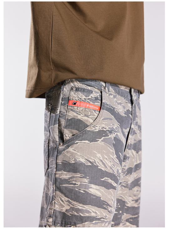 Remedy Leopard and Camouflage Work Painter Baggy Shorts | Face 3 Face