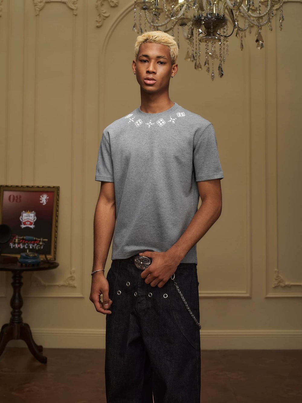 YADcrew Four Leaf Clover Pearl Neckline Tee | Face 3 Face