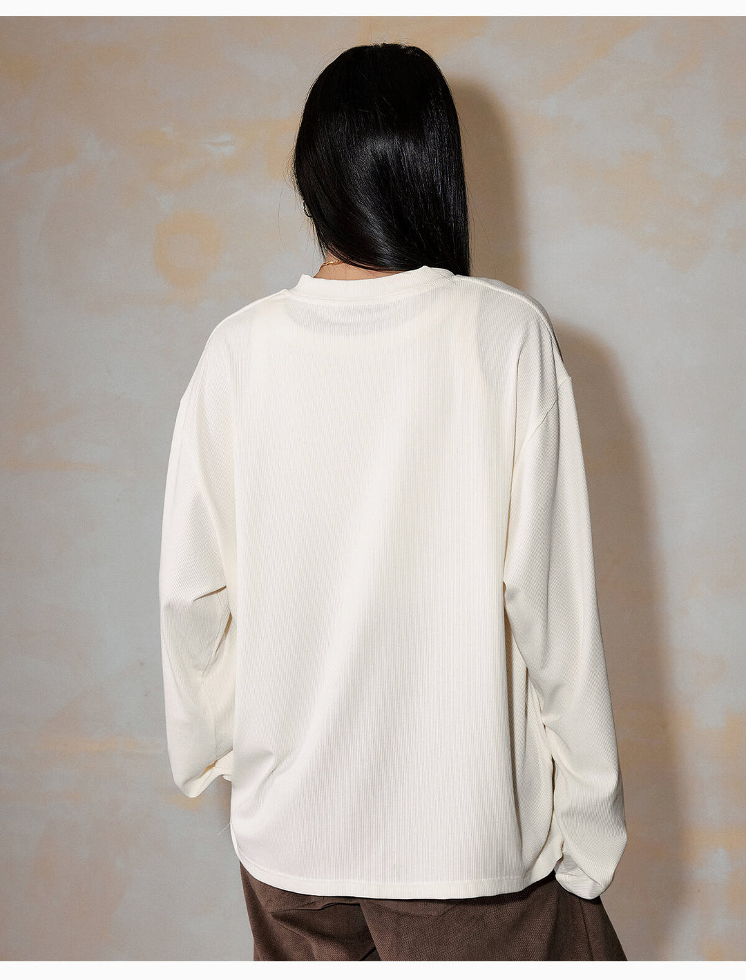 MEDM Flower Button Henley Long Sleeve Tee | Face 3 Face