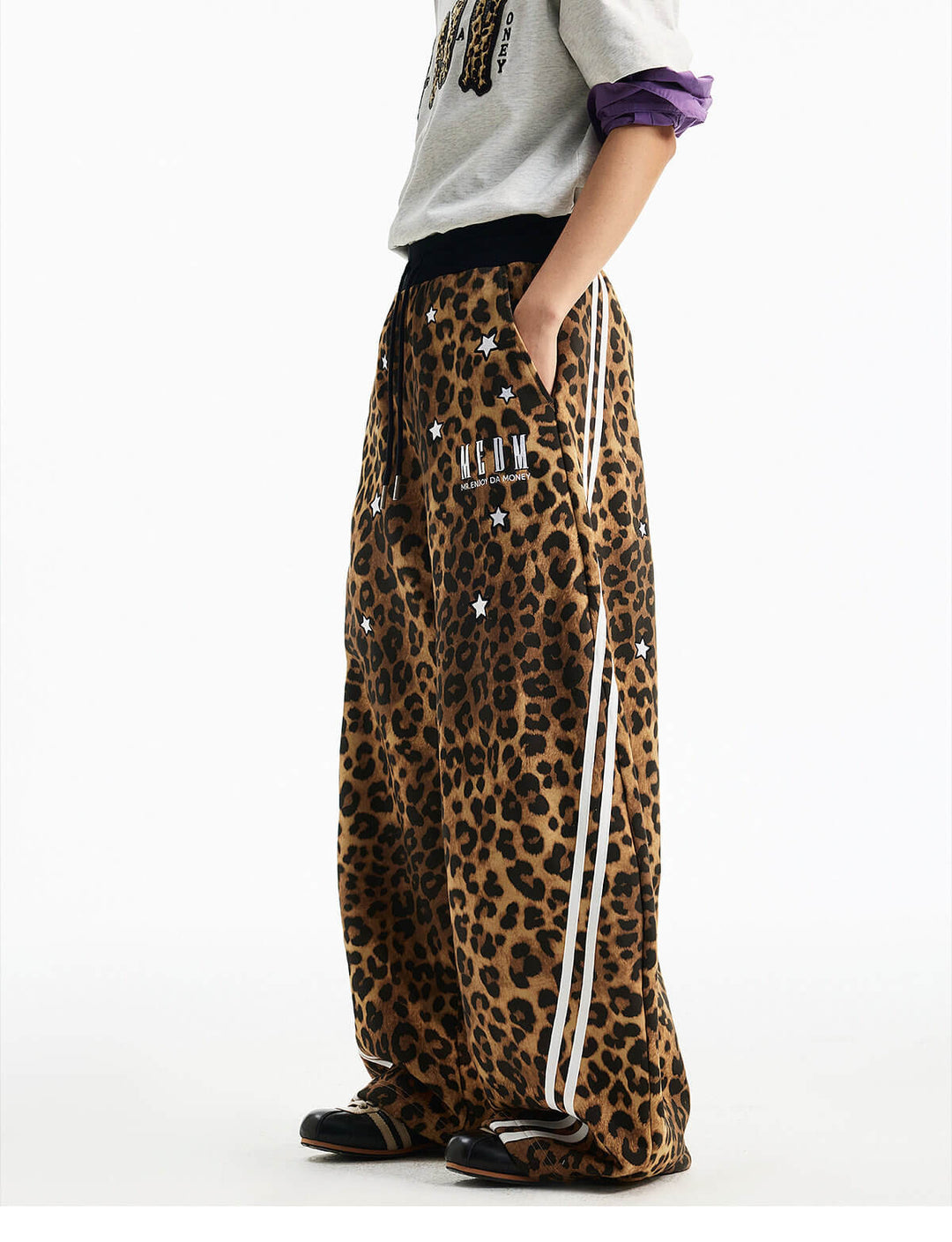 MEDM Leopard Print Star Embroidered Baggy Sweatpants | Face 3 Face